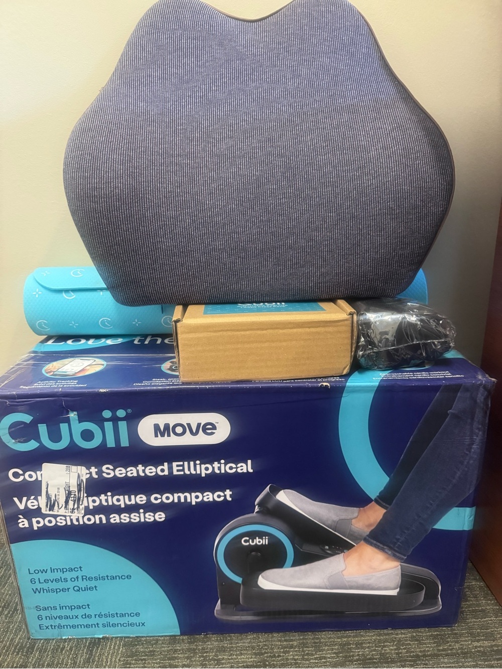 Cubii Move Seated Elliptical - nwt - Picture 4 of 4